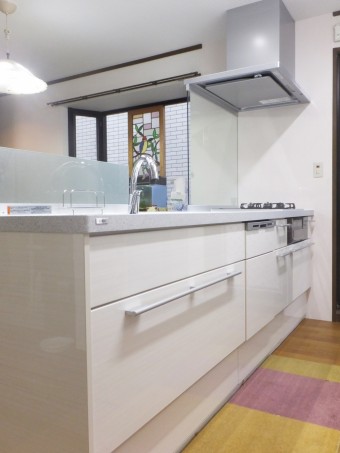 LIXIL製品で設備を新しく、これからも楽しく住める住まいに LIXIL製品で設備を新しく、これからも楽しく住める住まいに